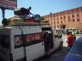 040 Umladen des Gepäcks auf robusten Bus in Dogubayazit
